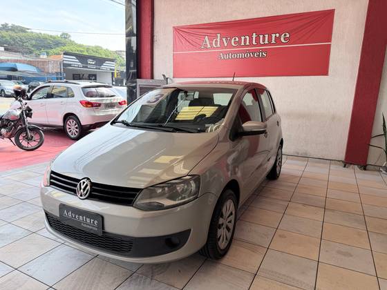 VOLKSWAGEN FOX 1.0 MI 8V FLEX 4P MANUAL VOLKSWAGEN FOX 1.0 MI 8V FLEX 4P MANUAL